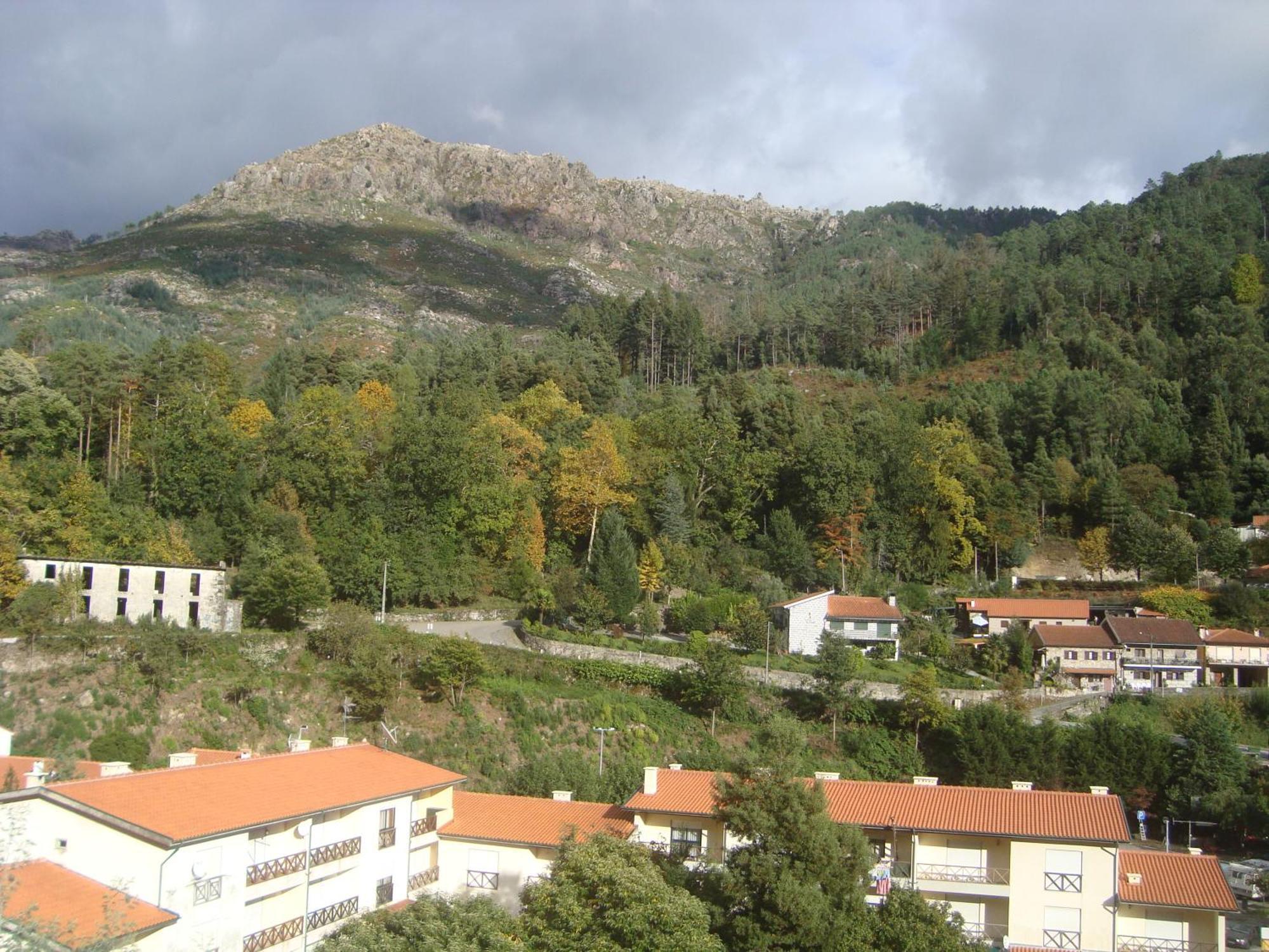 Aparthotel Geres Exterior foto